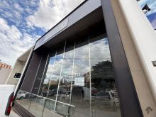Ampla sala subesquina Mato Grosso