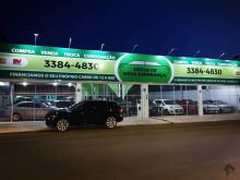 Área comercial bem localizada
