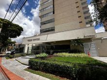 Apartamento no Ed. Three Tower