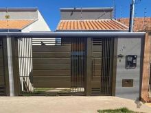 Casa nova com 2 dormitórios sendo 1 suíte