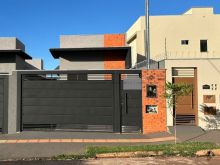 Casa no Água Limpa Park
