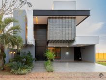 Sobrado de alto padrão