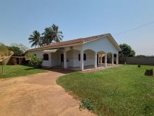 Casa de laje - 200m² - terreno 500m²