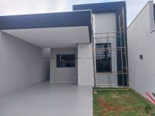 Belíssima casa nova no Rita Vieira