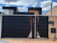 Casa com ótima localização no Rita Vieira