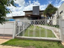 Maravilhoso sobrado no Monte Castelo