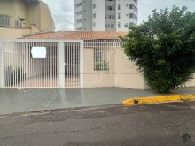 Reformada e com mezanino
