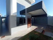 03 suítes - piscina e amplo espaço de lazer