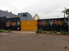 Terreno todo murado com escritório