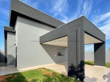 01 suíte e 02 quartos amplo terreno
