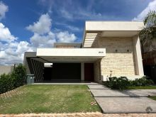 Casa com exclusividade no Alphaville IV