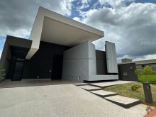 Casa moderna de alto padrão pronta para morar