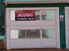 Casa mobiliada com água e luz inclusos no valor