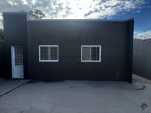 Casa com 1 suíte - 2 dormitórios em 70 m² de construção