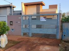 Oportunidade - linda casa em excelente localização