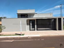 Excelente casa recém construída - fino acabamento