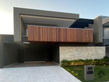 Casa em condomínio