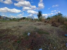 Terreno com 300m²