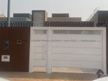 Casa moderna e aconchegante