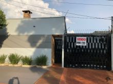 Casa no bairro Guanandi - térrea com piscina