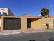Casa com suíte - 2 quartos - edícula