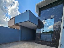 Casa térrea nova no Leblon