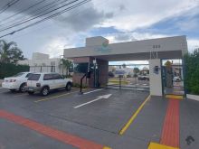 Excelente casa em condomínio
