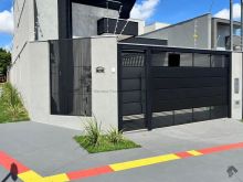Esquina - três suítes - piscina e gourmet