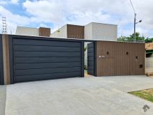 Casa térrea alto padrão com piscina