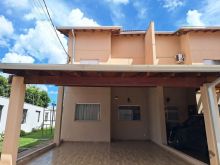 Sobrado no condomínio Nova Dinamarca