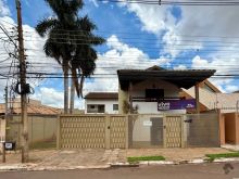 Amplo sobrado na R. Raul Pires Barbosa