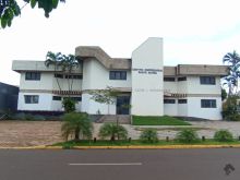 Prédio comercial - 12 salas e 12 vagas de garagem - 11 WCs