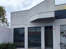 Sala em frente ao Colégio Adventista - Leblon