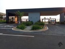 2 terrenos no Reserva Santa Inês