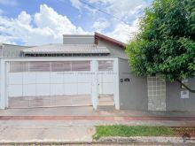 Excelente casa com energia solar