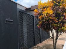Casa em condomínio Patrícia Galvão - 03 quartos - edícula