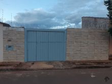 Casa com 03 quartos próximo ao Fort Atacadista