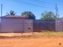 Duas casas com preço de ocasião