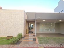 Casa em condomínio