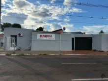 Terreno com casa e sala comercial