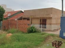 Terreno 12x30 barato com obra inacabada