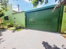 Terreno amplo com suíte e sala comercial
