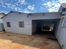 Ampla casa próximo ao supermercado Ypê