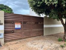 Casa com edícula - terreno 10x30m
