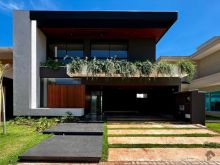 Sobrado Alphaville III com planejados