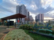 Apartamento em Condomínio Clube