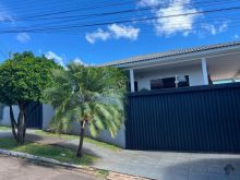 Casa ampla - ótima região
