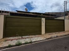 Oportunidade - casa no Monte Castelo - rua tranquila