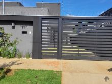 Espaço gourmet - pé direito alto - sobra terreno
