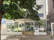 Apartamento - central - espaçoso e pronto para morar